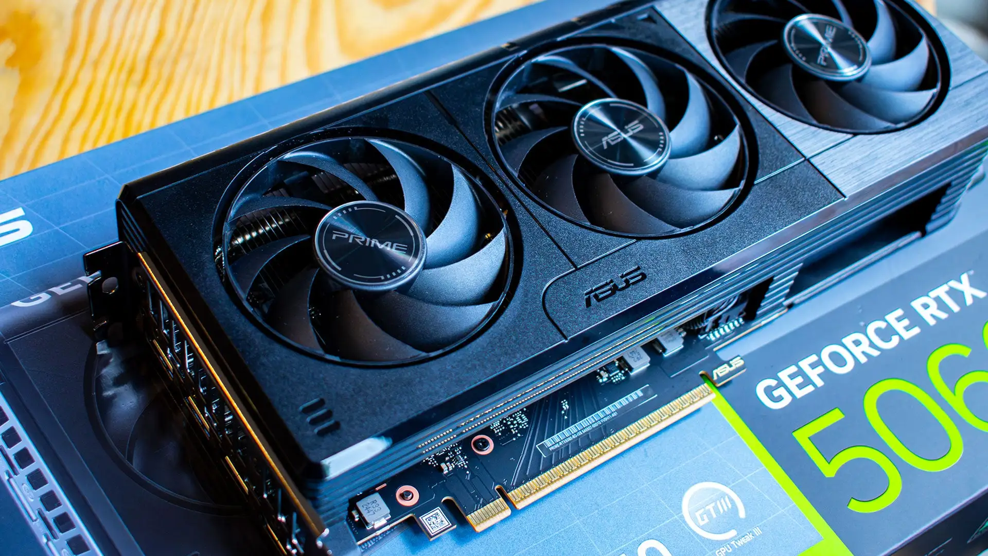 曼联后卫马,兹拉维今日,加入球队训,云顶娱乐,云顶娱乐官方网站,云顶娱乐平台