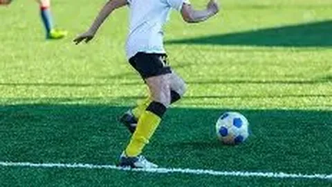 王一博携手周迅，与朱一龙、李冰冰展开云端对决