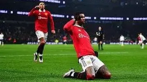 陈凯歌赞杨迪为年轻导师，杨迪显惊慌失措